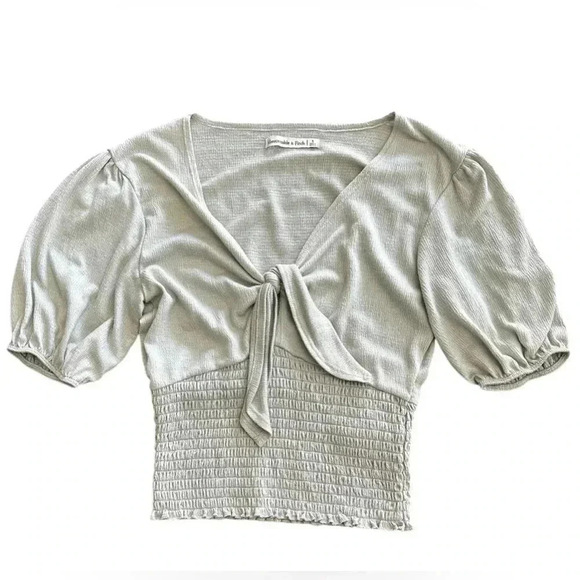 Abercrombie & Fitch Smocked Blouse Shirt With Tie Front Size Small Green - Picture 2 of 8